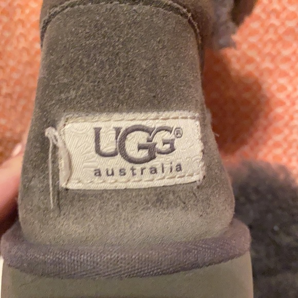 Bailey Button II UGG Boot - Picture 8 of 10
